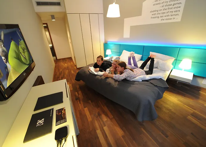 Moods Boutique Hotel 4*