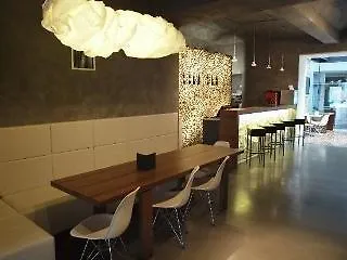 Moods Boutique פראג